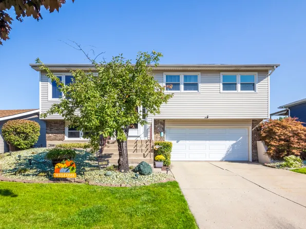 7810 166th Pl, Tinley Park, IL 60477