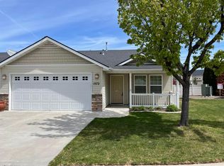 1572 E Locust View Ln, Meridian, ID 83642