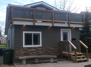 112 7th St, Brookings, SD 57006