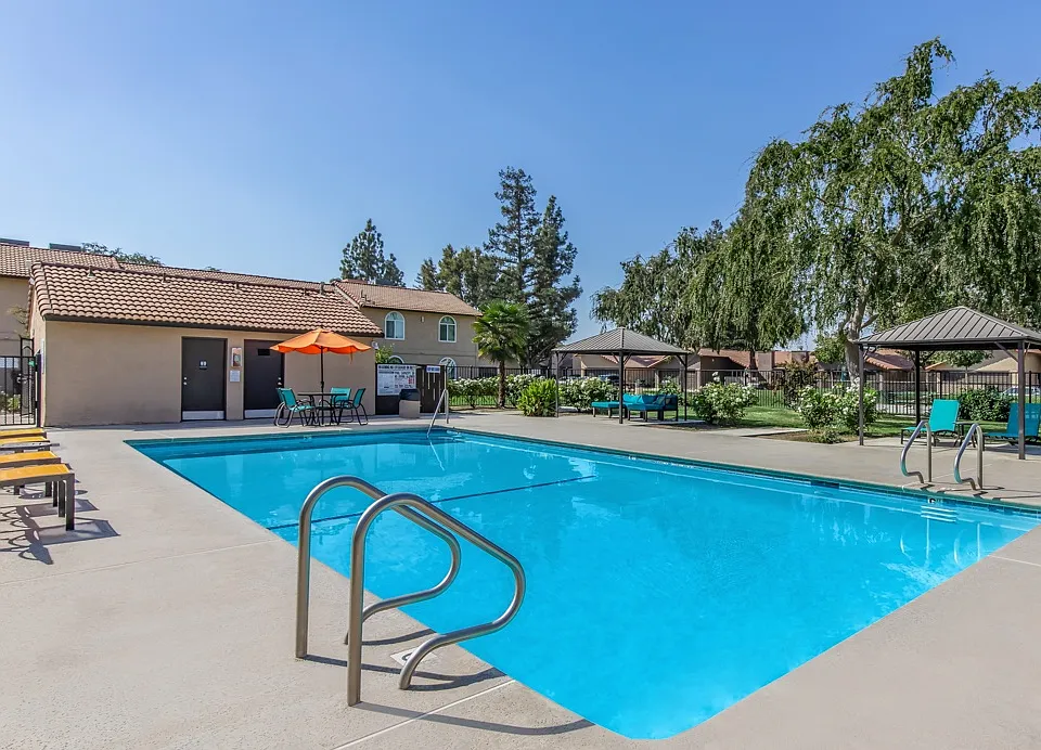Oak View Apartments