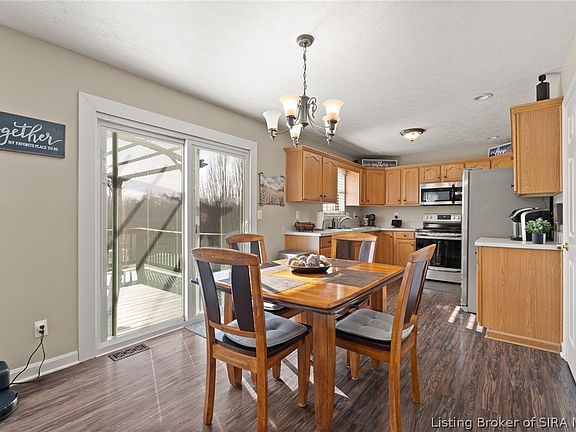 4th image of 4145 Andrew Drive
