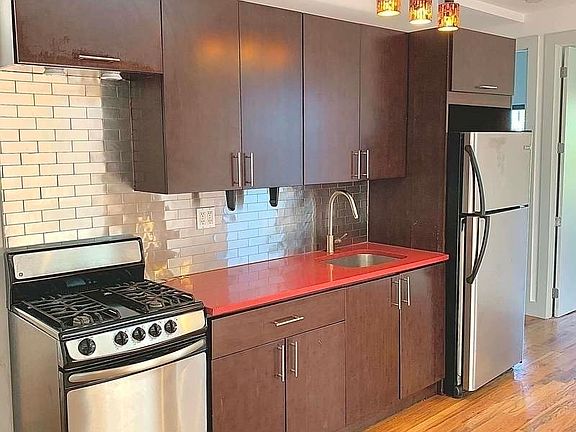 2nd image of 477 Park Pl #4S