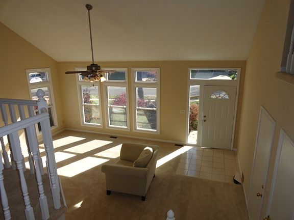 4th image of 22522 W 64th Ter