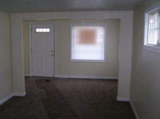 1992 Wood St, Muskegon, MI 49442