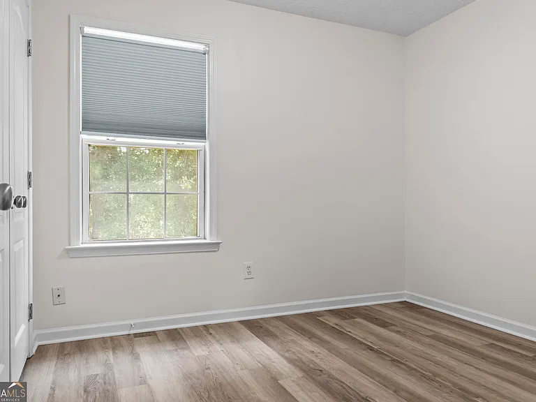1091 Creek Point — Photo 14