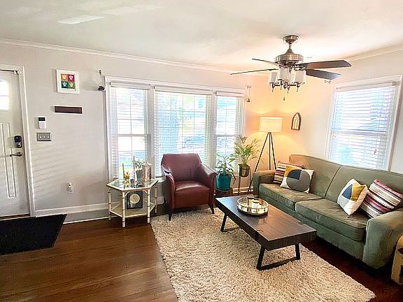 4th image of 4345 Fisher St