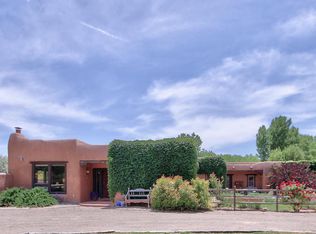 7 Manzano Rd, Corrales, NM 87048