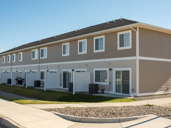 1620 Abraham Pkwy, Dickinson, ND