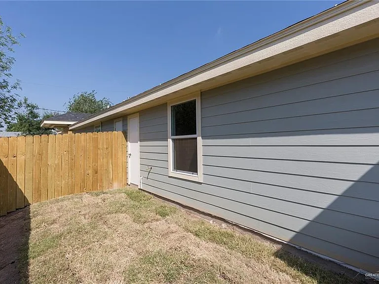 624 N Texas Ave — Photo 19