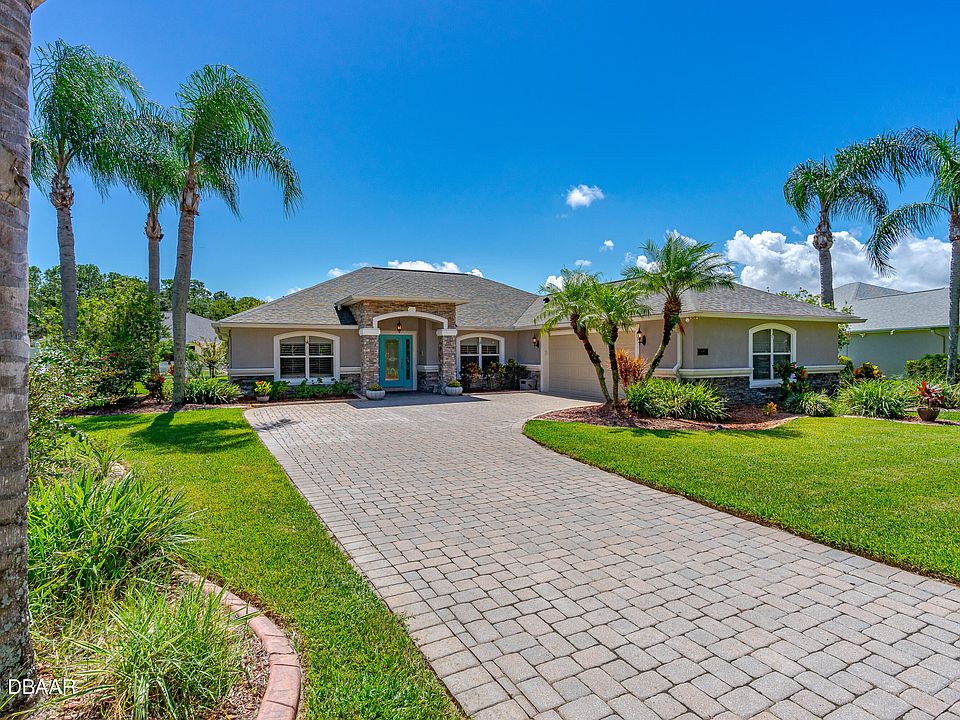 1st image of 4250 Hidden Lake Dr