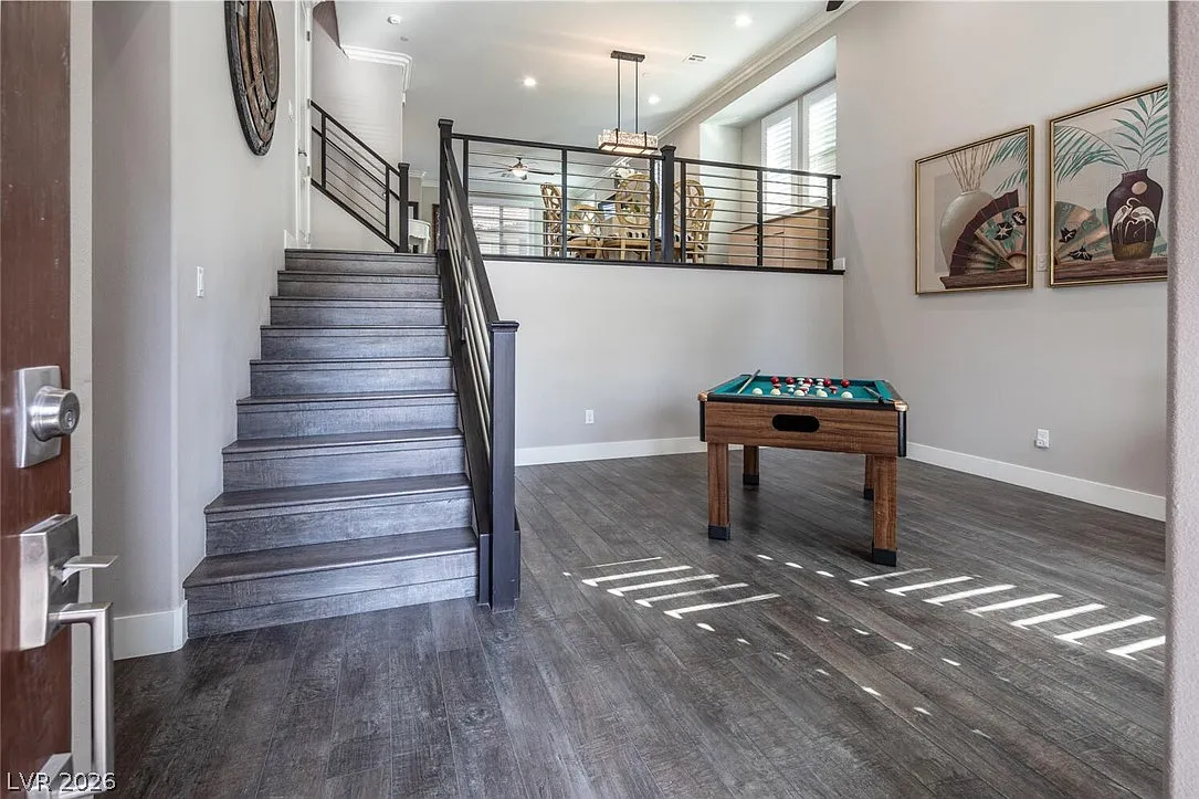 3 bed, 2.5 bath, 2141 sqft, $3,500 — Photo 4