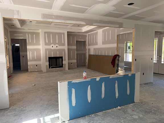 5th image of 4259 Willow Springs Rd.