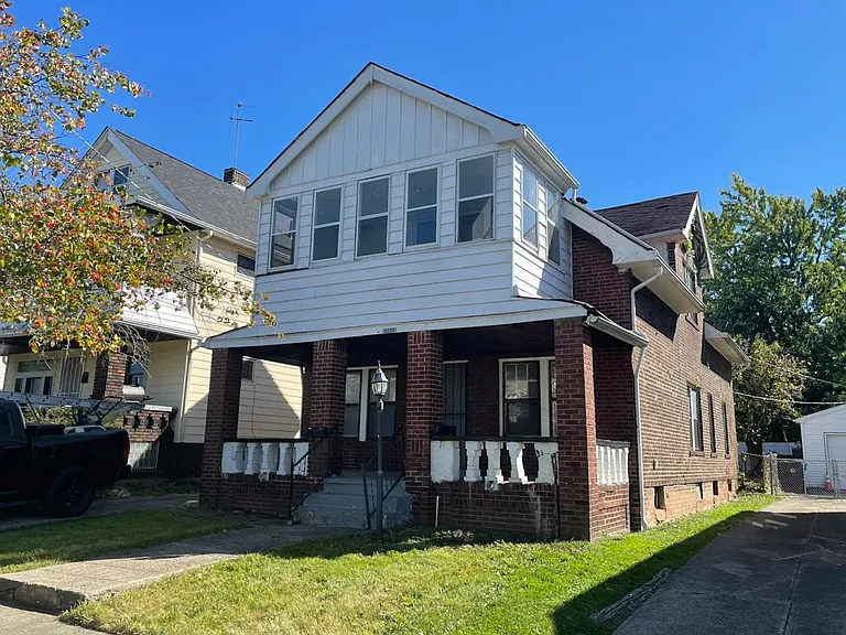 11002 Greenwich Ave — Photo 1