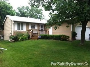 6300 Inverness Rd, Lincoln, NE 68512