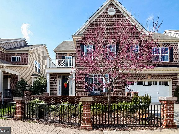 2nd image of 5812 Falls Gate Ct