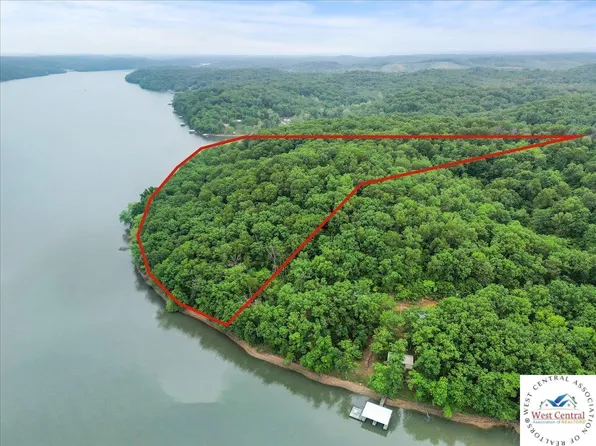 Hollywood Dr, Edwards, MO 65326