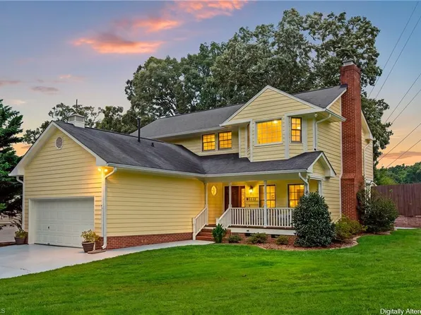 3425 Imperial Dr, High Point, NC 27265
