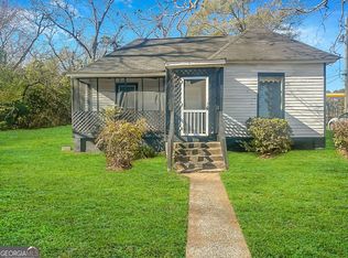 1392 Fort Hill St, Macon, GA 31217