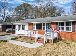 609 Forest Grove Avenue, Jacksonville, NC 28540