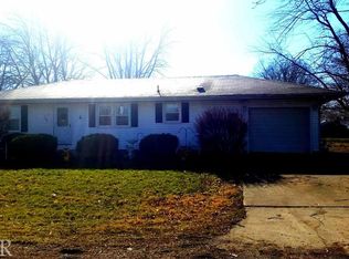 109 Nickols St, Secor, IL 61771