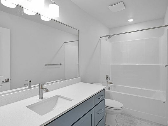 6th image of this home
