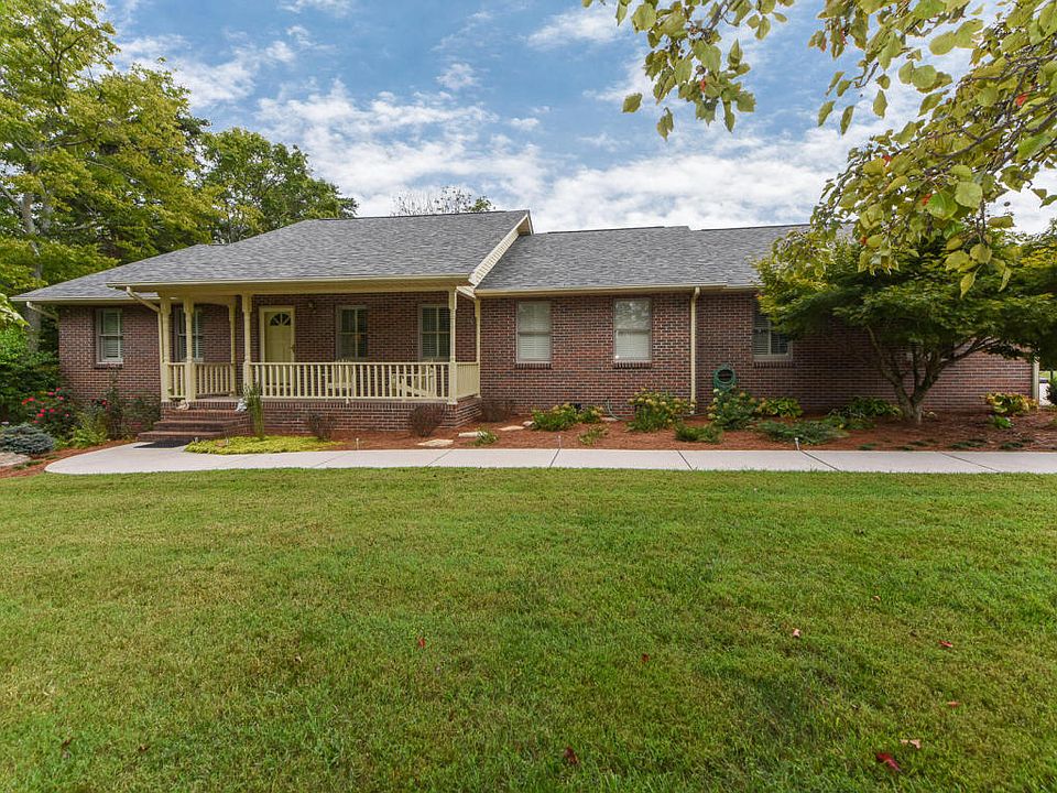1st image of 3034 Eagle Dr