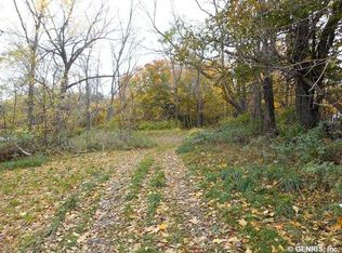 1056 Lake Rd, Webster, NY 14580