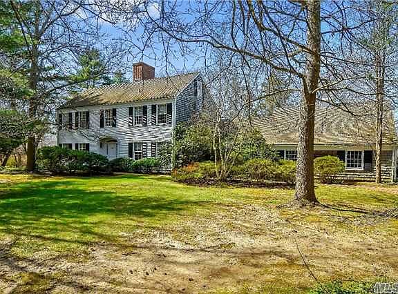 2nd image of 26 Harbor Ln