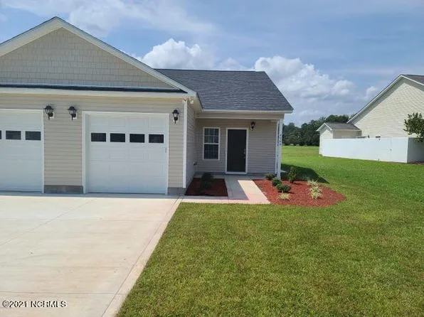 2064 Briarwood Dr, Kinston, NC 28501