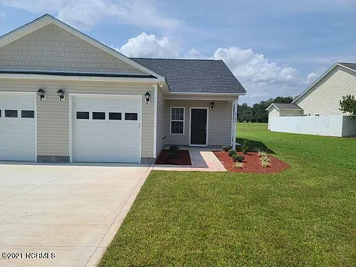 2064 Briarwood Dr Photo 1 2064 Briarwood Dr Photo 1