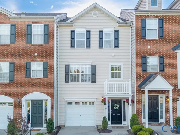 618 Ridgemoor Ct, Midlothian, VA 23114