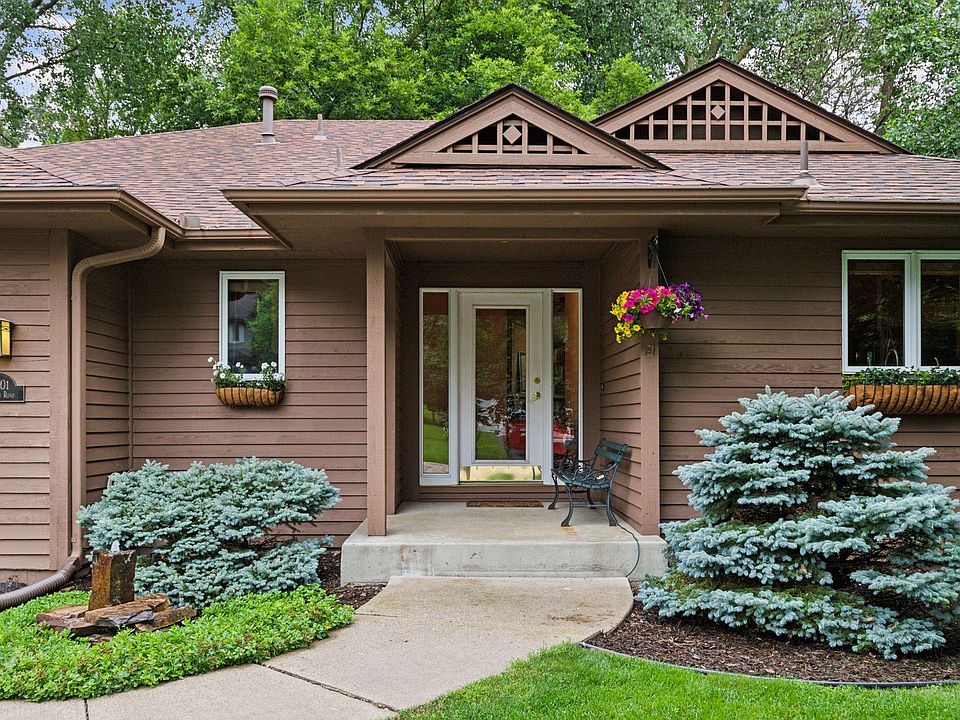 4901 Sparrow Rd, Minnetonka, MN 55345 | Zillow