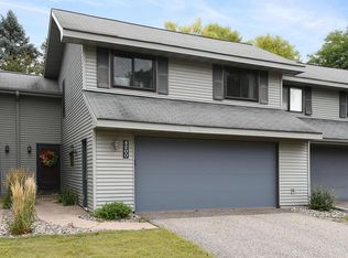 4200 Shirlee Ln N, Shoreview, MN 55126