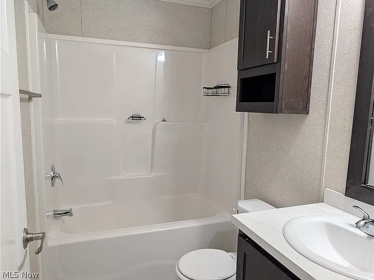 205 Greenbriar St — Photo 14