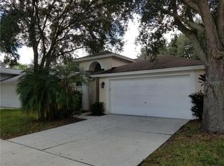 4501 Preston Woods Dr, Valrico, FL 33596