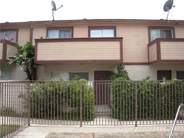 1st image of 1456 E 5th St APT 2