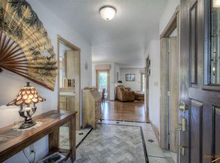 1095 Duffer Dr, Rapid City, SD 57702