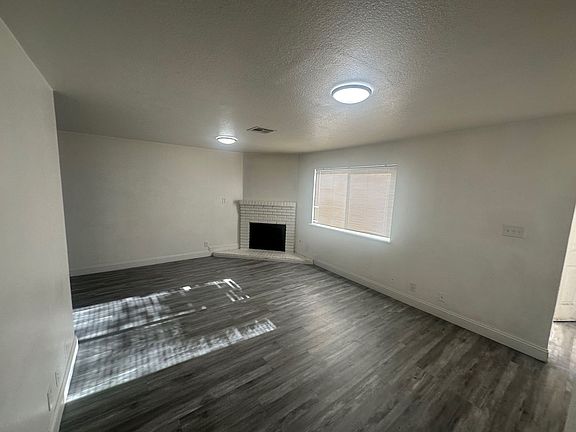 3rd image of 6945 Mendon Ln #2