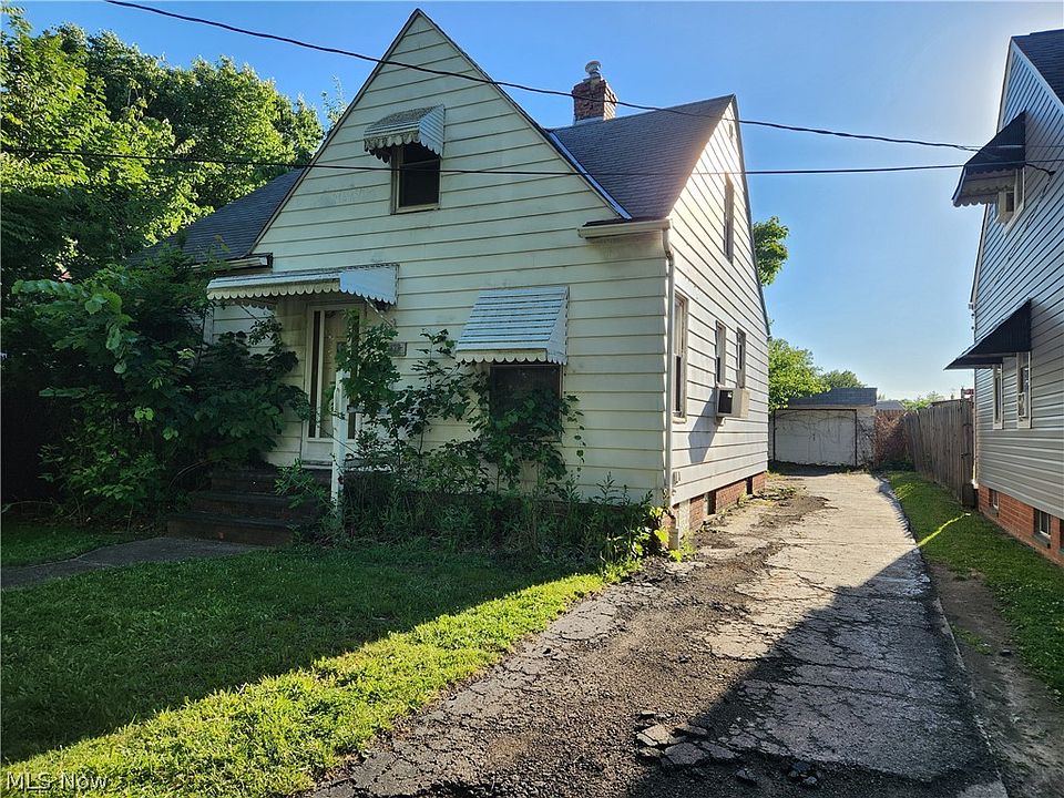 2nd image of 4544 Fulton Rd