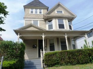 160 Pacific St, Bridgeport, CT 06604