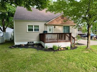 593 Alaho St, Akron, OH 44305