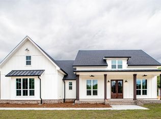 7130 Peaceful Ln, Milton, FL 32565