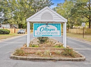 225 Wildflower Ln, Pensacola, FL 32514