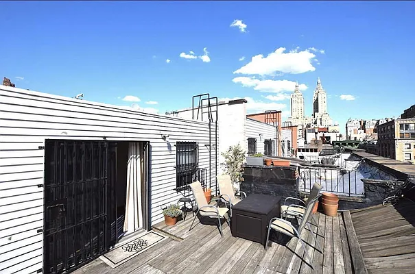 Rented by Street Realty Brokerage LLC | media 10