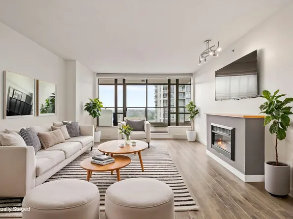 4132 Halifax St #2101, Burnaby, BC V5C 6V1