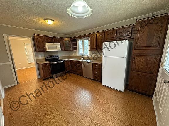 5th image of 7310 Lea Wood Ln