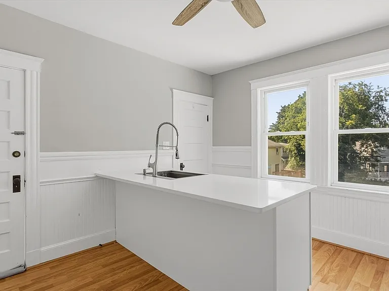 452 Quarry St #452 — Photo 4