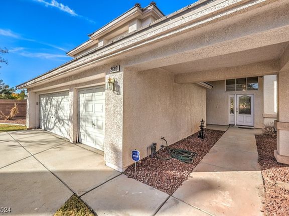 3rd image of 2683 Regency Cove Ct