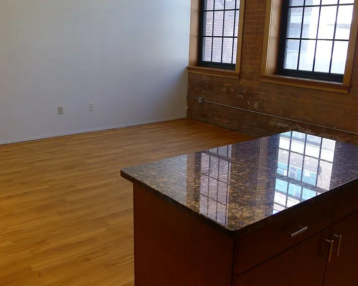 The Lofts at New Amsterdam — Photo 60