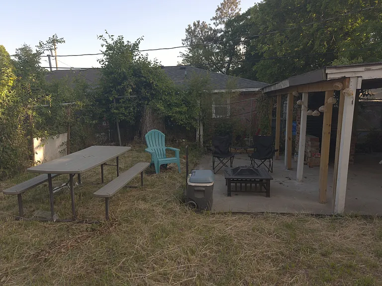 127 Poplar Ave #1 — Photo 23